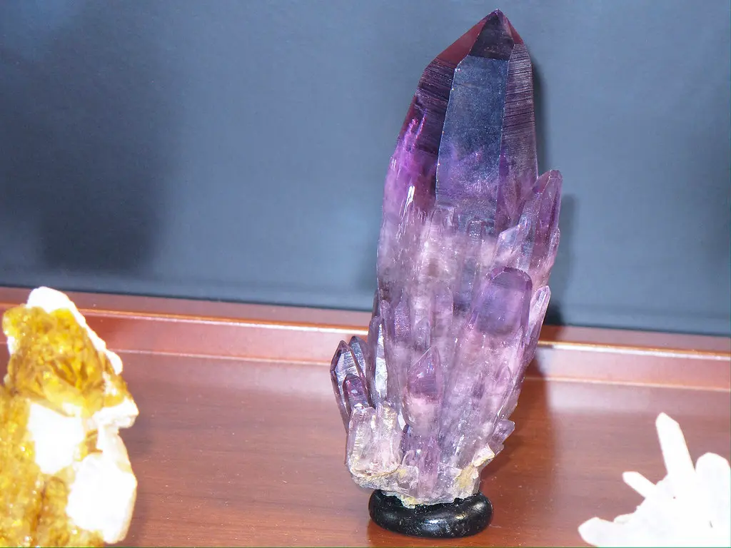 Bergkristal met lavendel en eucalyptus